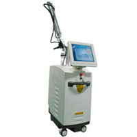 二氧化碳激光美容仪器：YILIYA-SM10600AL（国外售）